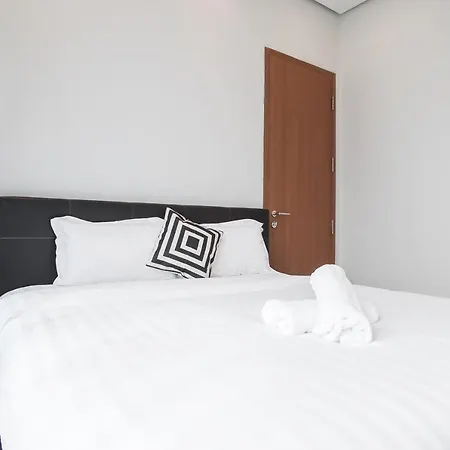 Soho Suites Klcc By Guesthouse Kuala Lumpur Exterior photo