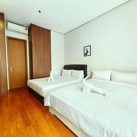 Soho Suites Klcc By Guesthouse Kuala Lumpur Exterior photo